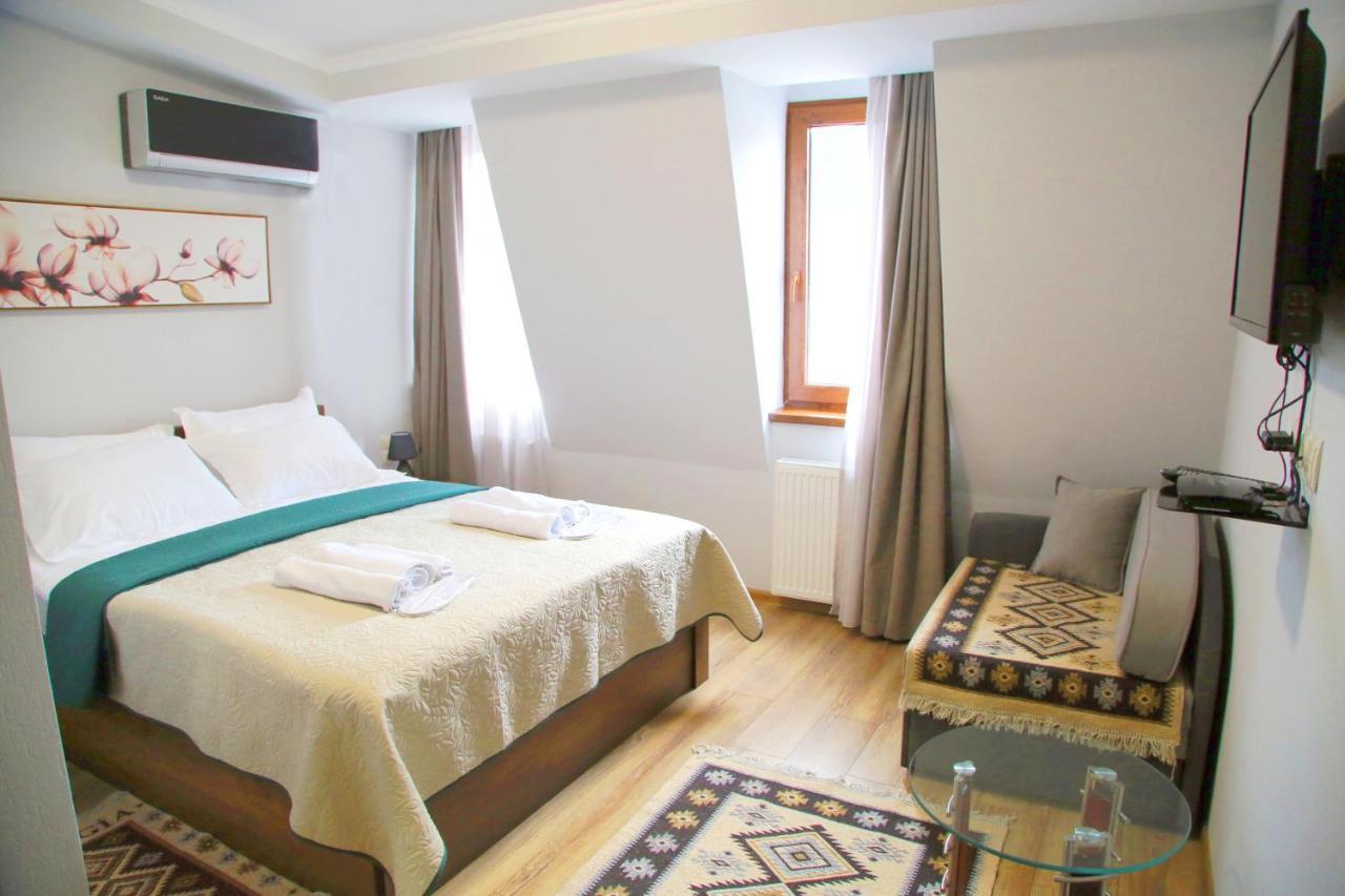 Family Apartments Тбілісі Екстер'єр фото